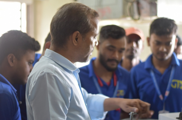 How to Start a Career as an AC Technician